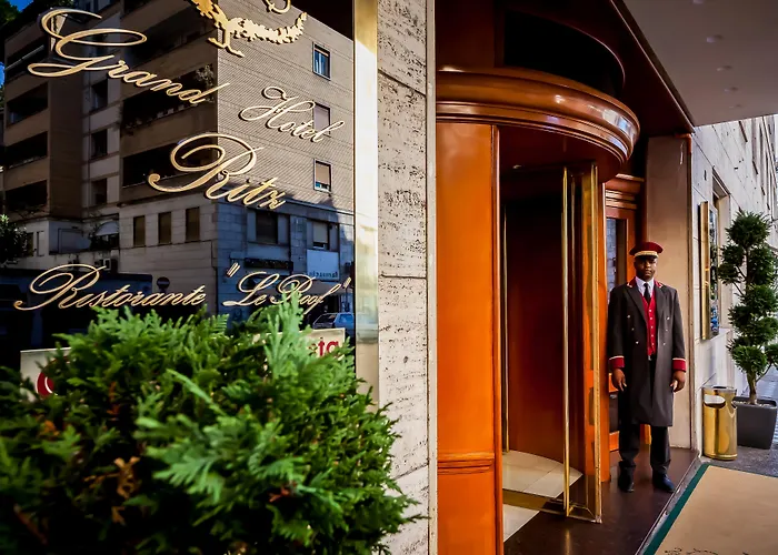 Hotel Radisson Blu Ghr 4*